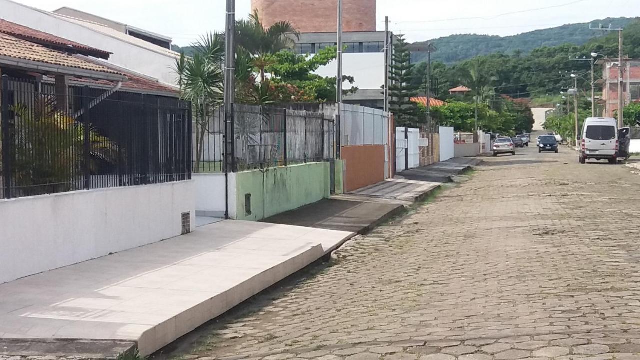 Casa Temporada Beto Carrero Villa Penha  Dış mekan fotoğraf